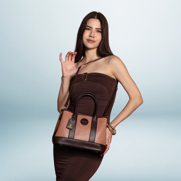 The Grain Premium Textured Handbag (nude pink)
