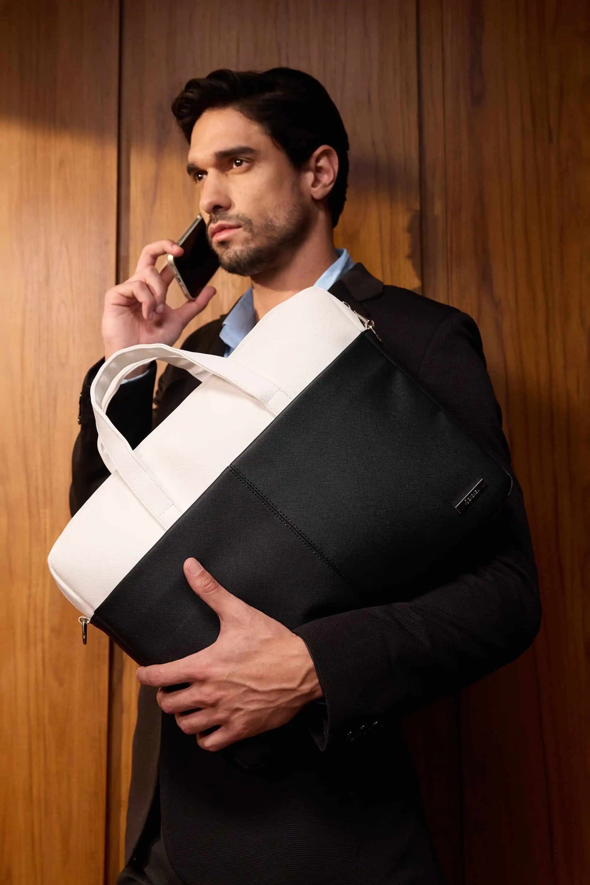 Bagabu Professional Laptop Tote Bag for Men & Women (Black)