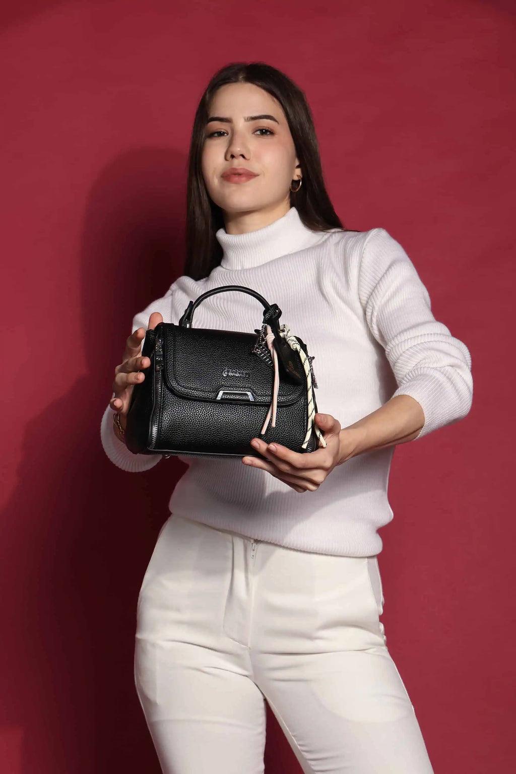 BAGABU Women's Premium Vegan Leather Satchel Handbag (Black)