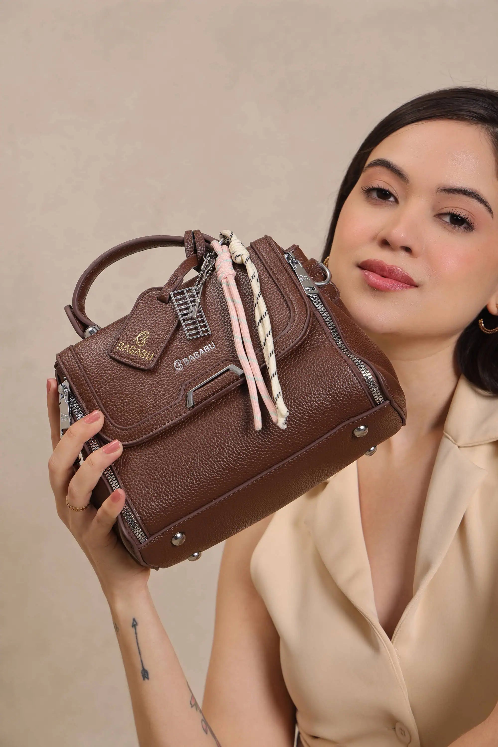 BAGABU Women's Premium Vegan Leather Satchel Handbag (Brown)