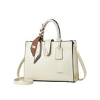 Vienna Classic Premium Handbag (cream)