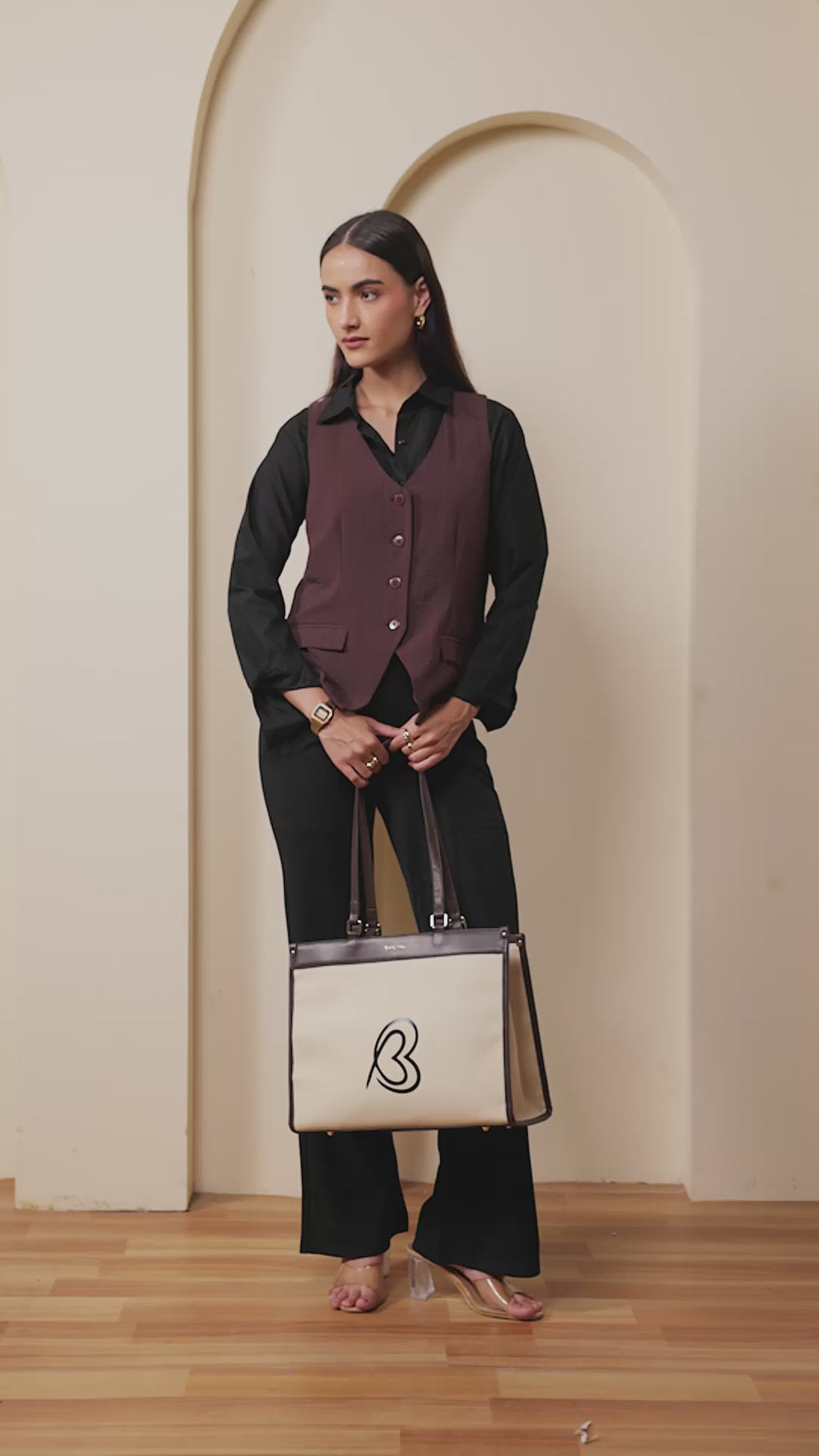 Carryall Spacious Linen Fabric Handbag (Beige & Coffee)